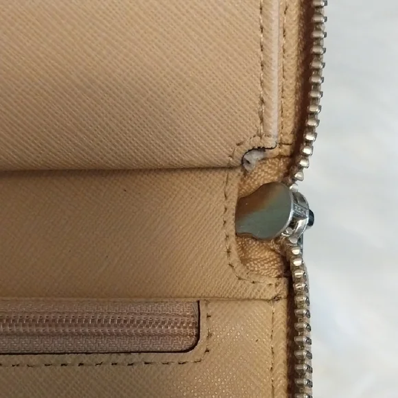 Michael Kors Beige Leather Wristlet - Picture 12 of 12